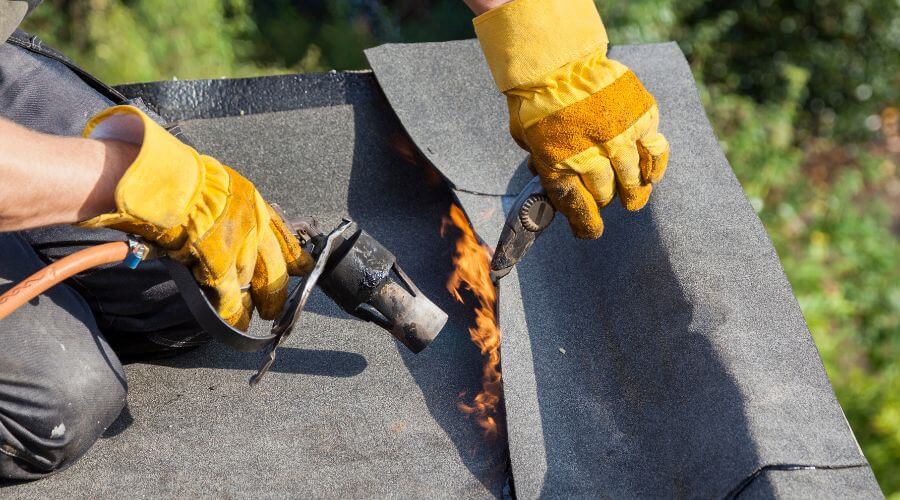 Professional flood damage restoration services in Lebanon Junction, KY